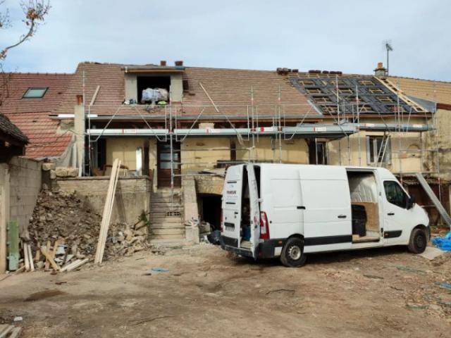 Rénovation charpente/toiture à Chalon-sur-Saône par Pamuk Constructions